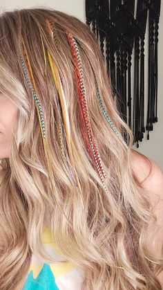 Feather Extensions Hair, Sparrow Jewelry, Boho Hair Accessories, Western Hair, Hair Feathers, Feather Extensions, Feather Hair Extensions, Hair Tinsel, Accessories Boho