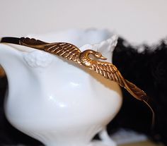 Vintage Cameo and Cameo HeadBand    Fabulously feminine. This delicate 22K gold plated swan headband is embellished with a highly detailed flying Vampire Minecraft, Flying Swan, Butterfly Locket Necklace, Victorian Filigree, Brass Swan, Hair Jewels, Silver Headband, Jeweled Earrings, Gold Headband