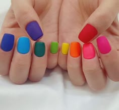 Rainbow Nails Design, Rainbow Nail Art, Unghie Sfumate, Colorful Nail Designs, Rainbow Nails, Acrylic Nail Art, Nail Art Summer, Nail Polishes, Trendy Nails