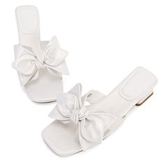 Dama Shoes For Quince, Sandals With Bows, Unique White Heels, Cute White Shoes For Women, Hoco Shoes Short Heels, White Small Heels, Cute Shoes White, Axo Philanthropy, One Inch Heels