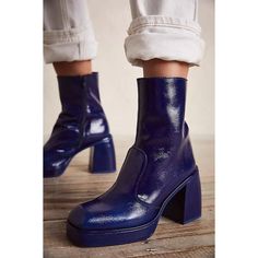 Free People Ruby Shine Electric Blue Leather Zip Women's Platform Boots Sz 39 9 Size: Eu 39 / Us 9 Condition: New Without Box Heel Height: 3.5" Details: Block Heel Side Zip Closures Durable Rubber Outsole Care/Import Made In Spain Shaft Height: 6.2 In Please See Photos. Ask Any Questions Before Purchasing. Blue Leather Boots For Fall, Blue High Heel Platform Boots, Bold Leather Ankle-high Heels, Blue Pointed Toe Heels For Winter, Blue Almond Toe Boots, Blue Platform Boots With Pointed Toe, Trendy Blue Leather Boots, Casual Blue Platform Boots, Blue Ankle-high Platform Boots