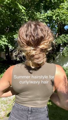 Candace Stuller | Summer low bun updo Love this for weddings as well! You can tuck the extra hair into the ponytail or a small claw clip works for textured... | Instagram Updo Hairstyle Curly Hair, Bun Wavy Hair, Wavy Hair Bun, Small Claw Clip, Curly Hair Dos, Low Bun Updo, Hairstyle Curly, Updo Tutorial, Low Bun Hairstyles