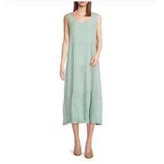 Eileen Fisher Crushed Silk Scoop Neck Sleeve Less Midi Dress In Excellent Condition Just Worn One Time Casual Flowy Dress With Crinkle Texture, Casual Crinkle Texture Dress For Daywear, Green Crinkle Texture Dress For Summer, Casual Sleeveless Dress With Crinkle Texture, Green Crinkle Texture Dress For Spring, Casual Midi-length Dress With Crinkle Texture, Casual Midi Length Crinkle Texture Dress, Casual Midi Dress With Crinkle Texture, Spring Daywear Dress With Crinkle Texture