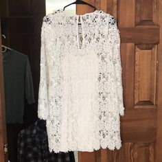 Nwot! Never Worn. No Longer Available Online. White, Bell-Sleeve, Lace Dress. Size Xs. From Show Me Your Mumu’s Bridal Line - Perfect For An Engagement Party, Bridal Shower, Or Bachelorette Or For Any Non-Bridal Occasion. Provided Model Photo For Fit. Fitted Long Sleeve Lace Dress For Daywear, White Long Sleeve Dress With Lace Top, Long Sleeve Mini Dress With Lace Sleeves For Brunch, Spring Long Sleeve Lace Dress For Brunch, Chic White Lace Dress For Fall, White Long Sleeve Lace Dress For Date Night, Long Sleeve Mini Dress With Lace Top, Fitted Long Sleeve Mini Dress With Lace Top, White Lace Long Sleeve Dress For Date Night