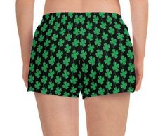 Black Four Leaf Clover St Patricks Day Running Shorts for the Shamrock Shuffle. Athletic Shamrock Shorts for the St Pattys Day Run and cute Saint Patricks Day Outfit Idea for Women.  #ontrendshirts #shamrock #runningshorts #shorts Festival Shorts, Beach Swimming