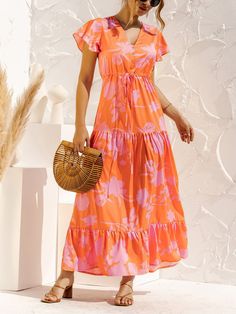 V-neck Floral Print Maxi Dress P16236 Dress Stores Online, Maxi Dress Online, Floral Print Maxi Dress, Floral Print Maxi, Vacation Dresses, Holiday Fashion, Printed Maxi Dress, Stylish Girl, Fashion Prints