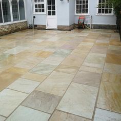 Natural Sandstone Part of the charm of natural stone slabs is that each one is coloured or patterned differently. When these buff sandstone slabs are laid down on your patio or terrace you’ll have a beautiful natural tapestry blending gentle variations of hue and pattern, to provide you with garden paving that is entirely unique. Patio Paving Buff Classic Sandstone is ideal for patios and garden paving - its natural colouration, stability and texture means it is perfect for outdoor living areas where the family can get together to enjoy the garden and sunshine! Size-Formats & Pack Options The Classic Sandstone range offers you a huge degree of versatility. Buff Classic Sandstone is offered in four paving slab size-formats and sold in seven different pack options:  290mm x 290mm - Full Pack Sandstone Patio, Paving Stone Patio, Pavers Design, Sandstone Paving Slabs, Garden Patios, Patio Paving, Sandstone Pavers, Indian Sandstone, Brick Edging