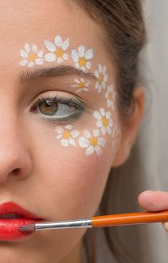 Face Painting Ideas Princess, Good Face Paint Ideas, Face Crayons Ideas, Happy Face Paint, Simple Face Painting Ideas For Kids Cheek Art, Face Paint Simple Ideas, Magical Face Paint, Face Painting Choice Board, Face Painting Cheek Art