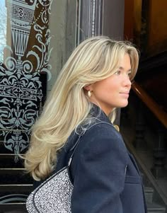 Djerf Hair, Matilda Djerf Hair, Matilda Djerf, Honey Blonde Hair, Blowout Hair, Haircuts Straight Hair, Hair Inspo Color