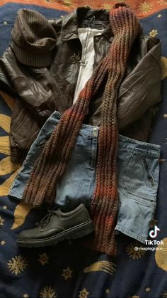 Downtown Outfits Winter, Downtown Girl Crochet, Ootd Autumn, Autumn Scarf, Outfit Inspo Fall