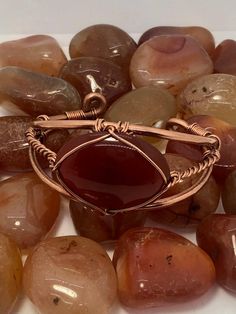 Carnelian  Copper Bracelet Wire wrapped Handmade - Infinite Treasures, LLC Male Wire Wrapped Jewelry, Wire Jewelry Diy Tutorial, Copper Jewelry Diy, Copper Chain Bracelet, Handmade Copper Bracelet, Copper Wire Crafts, Metal Art Jewelry, Wire Jewelry Patterns, Wire Wrapped Stone Jewelry