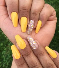 Yellow Nails Design, Pastel Nails Designs, Smink Inspiration, Summer Acrylic Nails, Easter Nails