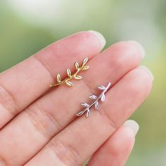 . ❤ONE PAIR of Olive Leaf Ear Climber Earrings  ❤ Size: 6 x 16 mm . ❤ It will come in a gift box. . ❤ Material: 925 Sterling Silver (Solid) (It's completely natural for sterling silver to oxidize over time when it's exposed to air. After each wear, use the sterling polishing cloth to make them shine like new again and Please keep them in airtight plastic bags!) . ❤ Hypoallergenic Nickle free and Lead-free . ❤ Made in Thailand ---------------------------------------------------------- ----------- Ear Sweeps, Vine Earrings, Elephant Earrings Studs, Ear Climber Earrings, Vintage Engagement Rings Art Deco, Earring Stack, Idea Birthday, Ear Climbers Earrings, Vintage Engagement Rings Unique