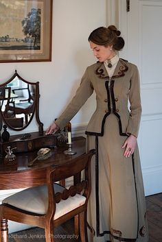 1890s Fashion Women, Edwardian Clothes, Richard Jenkins Photography, Edwardian Women, Richard Jenkins