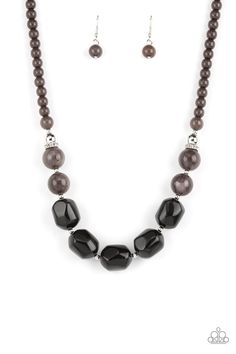 Ten Out of TENACIOUS - Black Necklace - Paparazzi Accented with bright silver beads and glittery rhinestone accents, a row of oversized subtly faceted black beads gives way to marbled beads that transition to smaller opaque beads as they make their way around the collar for a modern fashion. Features an adjustable clasp closure. Sold as one individual necklace. Includes one pair of matching earrings. Order Date 12/28/2021 Paparazzi Jewelry Images, Bracelet Display, Paparazzi Accessories, Earring Display, Black Necklace, Chic Jewelry, Paparazzi Jewelry, Jewelry Tools, Jewelry Business