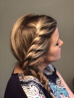 Super Fast Style: Rope Braid 3 Ways! • Amy Of All Trades Twisted Rope Braid, Silvery Blonde Hair, Blond Rose, Caramel Blonde Hair