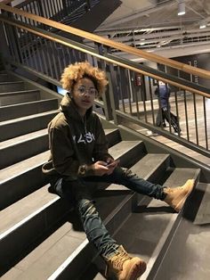 Dope outfit Tomboy Baddie Outfits Street Styles, Constructive Criticism, Tomboy Outfits, Tomboy Style Outfits, Androgynous Fashion, Tomboy Fashion