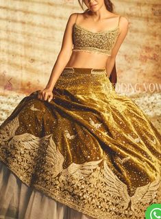 Stylish Lehenga Designs, Wings Flying, Kriti Kharbanda, Indian Bridal Photos, Reception Look, Indian Dresses Traditional, Red Lehenga, Bridal Lehengas, Indian Bridal Fashion