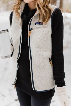 Winter Outdoor Outfits, Countryside Outfit, Lauren Mcbride, Winter Items, Outfits Athletic, Mum Fashion, Winter Outfits Cold, Winter Gear