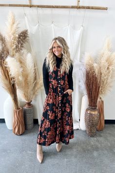 Boho Work Outfits Women, Summer Outfits For Church, Boho Church Outfit, Boho Professional Style, Boho Office Outfit, Modest Western Outfits, Midi Dress Outfit Casual, Curvy Fall Fashion, Baby Shower Guest Outfit