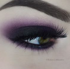 Yennefer Aesthetic, Vampy Style, Yennefer Witcher, Yennefer Cosplay, Dark Fae, Body Aesthetic, Purple Smokey Eye, Scene Makeup