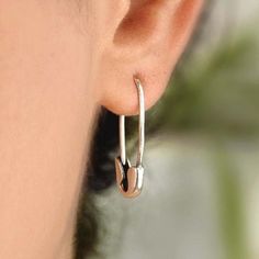 Edgy Earrings, Silver Turquoise Earrings, Punk Earrings, Pin Earrings, Safety Pin Earrings, Moonstone Ring Sterling Silver, Open Hoop Earrings, Earring Trends, Sterling Silver Drop Earrings