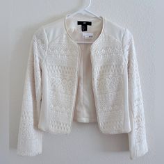 Nwt H&M Cute Embroidered Cream Colored Jacket. In Excellent Condition Fitted Spring Outerwear By H&m, H&m Cream Spring Outerwear, H&m Cream Outerwear For Spring, Cream H&m Outerwear For Spring, H&m White Outerwear For Work, White H&m Outerwear For Work, White Fitted Outerwear By H&m, H&m White Spring Outerwear, H&m White Outerwear For Fall