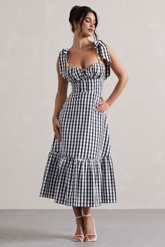 Brighton | Black & White Gingham Sweetheart Midi Dress Black Dress Prom, Black Tie Gala, Party Dress Long Sleeve, Christmas Party Dress, Mini Robes, Bridesmaid Outfit, Black Sequin Dress, Black Velvet Dress, Gingham Dress