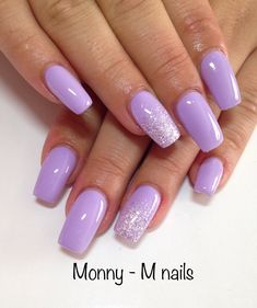 Nail Inspiration Lavender, Lavender Nails With Glitter Lilacs, Light Purple Dipped Nails, Prom Nails Violet, Light Purple Nails With Accent Nail, Light Purple With Glitter Nails, Pastel Purple Nails With Glitter, Lilac Nails With Design, Spring Nails Light Purple