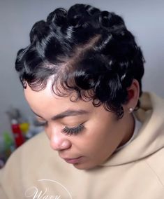 Pin Curl Hairstyles For Black Women, Black Hair Stylist, Natural Hair Haircuts, Short Relaxed Hairstyles, Haircut Inspo, Short Haircut Styles