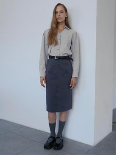 Composition : COTTON 97% SPAN 3%Country of Origin : Republic of Korea Gray Skirt For Work, Gray Office Skirt For Spring, Spring Knee-length Denim Skirt, Gray Knee-length Bottoms For Workwear, Gray Lined Skirt For Work, Casual Gray Skirt For Office, Gray Mini Skirt For Work, Gray Midi Skirt For Work, Gray Knee-length Workwear Bottoms