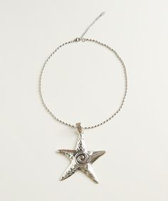 Mit dieser Seestern-Halskette fühlen Sie sich wie eine Meerjungfrau Materialien: Metalllegierung Maße: 480 mm/19 Zoll Länge Nickel Free Starfish Jewelry For Summer, Silver Jewelry With Starfish Charm For Summer, Starfish Necklace For Beach Season, Star Charm Necklaces For Beach, Beach Jewelry In Sterling Silver With Star Shape, Beach Jewelry With Sterling Silver Star, Silver Charm Necklaces For Summer Beach, Silver Starfish Jewelry For Vacation, Star Charm Necklace For Beach