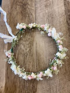 Elevate your look with the Full Flower Crown—where nature's ethereal beauty becomes a part of you. Adorned with an array of delicate blooms in varying sizes, the Full Flower Crown captures the essence of a blooming meadow. Each flower is carefully selected and arranged to evoke a sense of whimsy and grace. This Full Flower Crown is a popular choice for brides and bachelorette parties, but is versatile enough to wear for graduations, garden parties, or even music festivals. If you would like to c Flower Crown Making, Fabric Crowns, Labyrinth Masquerade, Baby Breath Flower Crown, Seventeenth Birthday, Senior Szn, Flower Crown Bridesmaid, Halloween Group, Fabric Crown