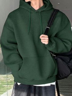 Men's Solid Color Dropped Shoulder Long Sleeve Hooded Pocket Loose Casual Sweatshirt, Autumn Dark Green Casual  Wrist-Length Sleeve Fabric Plain  Non-Stretch Fall Men Clothing, size features are:Bust: ,Length: ,Sleeve Length: Olive Green Sweatshirt Outfit, Green Hoodie Outfit Men, Oversized Hoodies Men, Green Sweatshirt Outfit, Forest Green Hoodie, Dark Green Hoodie, Green Hoodies, Green Hoodie Men