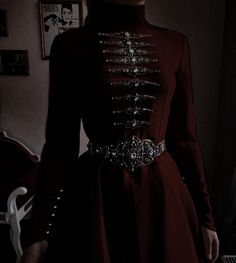 Ravkan Fashion, Fantasy Prince Outfit, Genya Safin, Royalty Aesthetic, Targaryen Aesthetic, Fancy Outfits