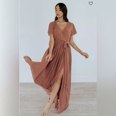 Never Worn 1xl Baltic Born Maxi Dress In A Mauve Color. Very Pretty And Great Quality. Bought For Engagement Photos But Decided To Go With White Instead. Dusty Rose Maxi Dress, Taupe Maxi Dress, Zyla Colors, Sparkle Gown, Rose Maxi Dress, Bridesmaid Dresses With Sleeves, Rosy Brown, Baltic Born, Dusty Rose Dress