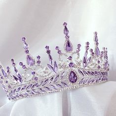 Lavender Crown, Anna Cosplay, Victorian Purple, Cosplay Crown, Purple Quince, Quinceanera Crown, Crown Aesthetic, Purple Crown, Pretty Quinceanera Dresses