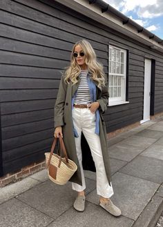 Birkenstock Outfit Spring, Boston Outfits, Birkenstock Outfit, Clogs Outfit, Mum Fashion, Autumn Outfit, Look Fashion, Spring Summer Fashion