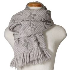 Elevate your winter style with the Louis Vuitton Escharp Logomania Muffler Scarf. Crafted from luxurious wool, this unisex scarf features the iconic LV monogram pattern, adding a touch of sophistication to any outfit. The generous length and width provide ample warmth and versatility, making it a must-have accessory for the cold season. Whether you drape it over your shoulders or knot it stylishly, this scarf is a timeless addition to your wardrobe. Scarf Model, Louis Vuitton Scarf, Monogram Pattern, Lv Monogram, Japanese Antiques, Cold Season, Brand Tags, Fendi Bags, Burberry Bag