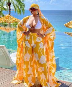 Vacation Outfits Over 40, Beach Vacation Outfits Over 40, Jamaica Vacation Outfits, Outfits Over 40, Beach Outfits Women Vacation, Island Vacation Outfits, Plus Size Beach Outfits, Jamaica Outfits, Lynn Spears