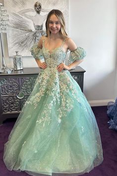 Dress With Detachable Sleeves, One Shoulder Homecoming Dress, Chiffon Wedding Dress Beach, Tulle Long Dress, Tulle Long Prom Dress, Detachable Sleeves, Tulle Sleeves, New Years Eve Dresses, Beautiful Prom Dresses