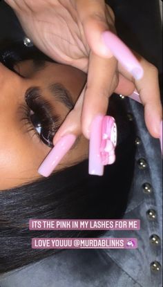 Lashes With Pink In Them, Lashes With Glitter, Lashes With Pink, Top And Bottom Lashes, Diy Individual Lashes, Bottom Lashes