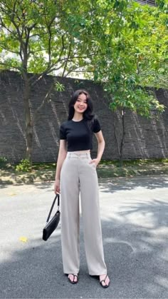 Korean Outfit Street Styles, Halloween Tattoo, Korean Casual Outfits, Everyday Fashion Outfits, Casual Day Outfits, Elegante Casual, Quick Outfits, Korean Casual