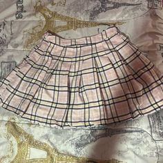 Never Worn | Size Medium Black Plaid Skirt, Yellow And Black, Plaid Skirt, Plaid Skirts, Black Plaid, Pink Yellow, Pink Black, Pink Ladies, Womens Skirt