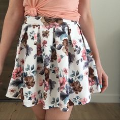 Floral Pleated Mini Skirt! Made Out Of Scuba Material. Easy To Wear And Super Comfy! From Nasty Gal Brand Is Nameless (The Original One, Not The One Now) - New Without Tags Back Zipper. Wearing A Small In The Photos. Stats: Height- 5'5 Dress - Size 4 Or Small Pant/Short - Size 26 Or 4 Top - Size Small Bust - 34/C White Flared Skirt With Floral Print, White Floral Print Flared Skirt, White Flared Skirt For Brunch, White Floral Print Skirt For Day Out, White Floral Print Mini Skirt For Brunch, White Full Mini Skirt For Day Out, White Flared Mini Skirt With Floral Print, White Floral Print Feminine Mini Skirt, Feminine White Floral Print Mini Skirt