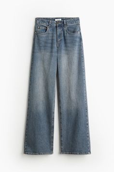 5-pocket jeans in washed cotton denim. High waist  zip fly with button  and straight  wide legs. High Quality Jeans, H&m Pants, H&m Clothes, Wishlist Ideas, Casual Chic Outfits, Loose Jeans, Casual Chic Outfit, H&m Jeans, Fashion Design Clothes