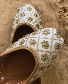 Balerinas Shoes, Wedding Chura, Bridal Jewellery Earrings, Indian Accessories, Heels Aesthetic, Trending Womens Shoes