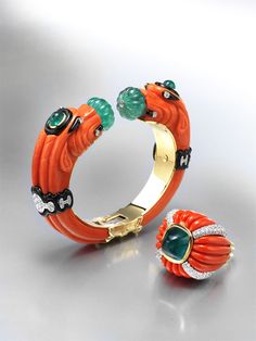 David Webb bracelet of yellow gold, platinum, diamonds, emeralds, sapphires and black enamel. Luxury Multicolor Enamel Jewelry, David Webb Jewelry, David Webb Bracelet, Luxury Multi-stone Enamel Ring Fine Jewelry, Luxury Antique Coral Jewelry, David Webb