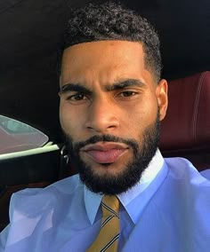 blackbeardedmen: “ @marcelin2x_ #blackbeardedmen ” Man With A Beard, Men Office, Beard Game, Black Beards, Beard Gang, Corte De Cabelo Masculino, Black Man