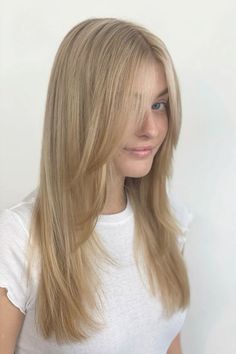 Straight Hair Cuts, Blonde Hair Inspiration, Haircuts For Medium Hair, Long Blonde, Long Straight Hair, Long Blonde Hair